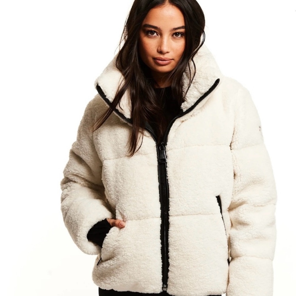 SAM SHERPA SOPHIA jacket - size XS - EUC